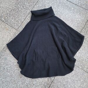 Pure Amici cashmere sweater